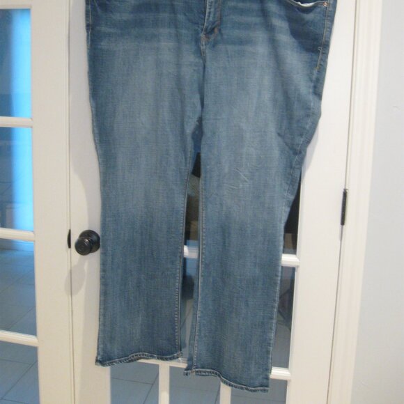 Seven7 Plus Size Jeans - Picture 4 of 4